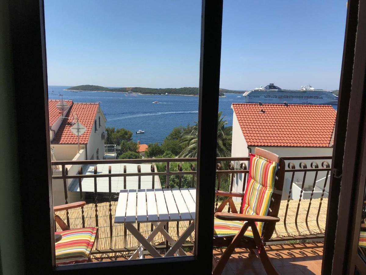 Patak'S Place, Amazing View Apartment Đảo Hvar Ngoại thất bức ảnh