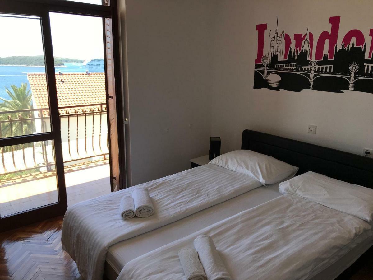 Patak'S Place, Amazing View Apartment Đảo Hvar Ngoại thất bức ảnh